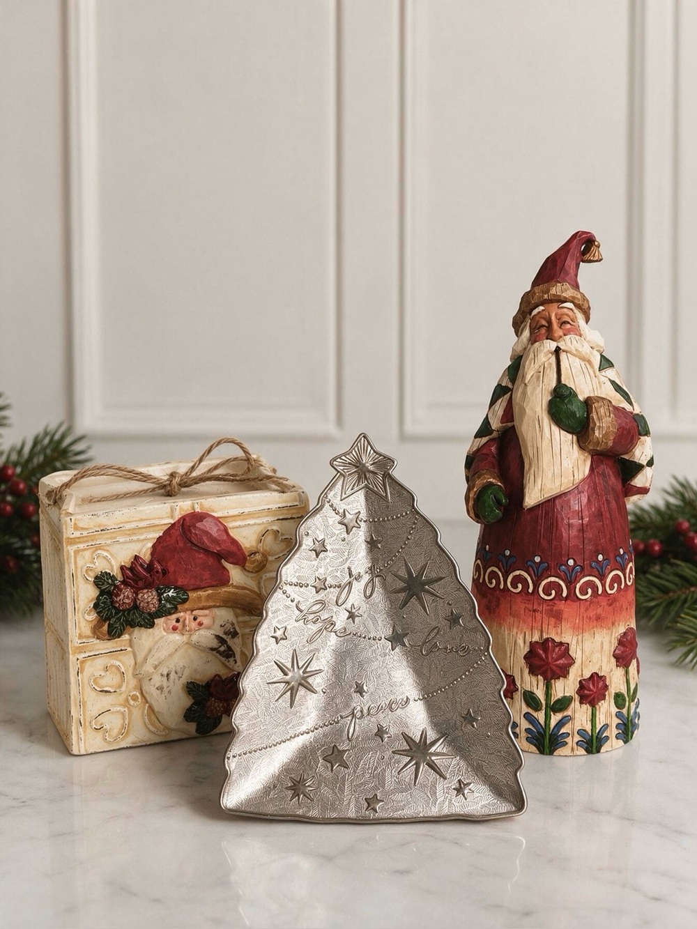 3 Pcs Holiday Bundle Jim Shore Heartwood Creek Christmas Santa Figurine Set